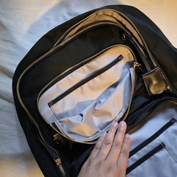 Tumi Black Backpack with Classic Design - Picture 5 of 11